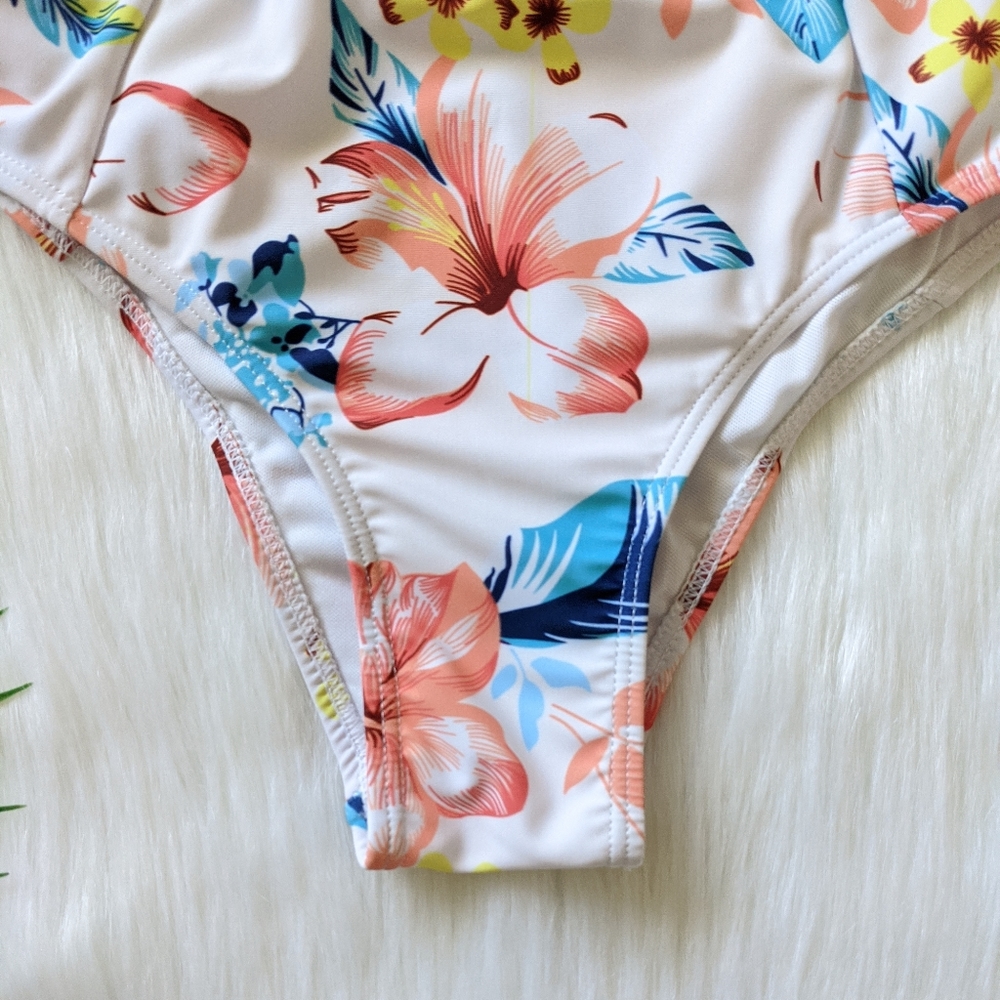 Tropical floral high waist bikini bottom - Picture 2 of 5